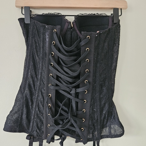Savage X Fenty Black Lace Corset Size Small - Picture 7 of 9
